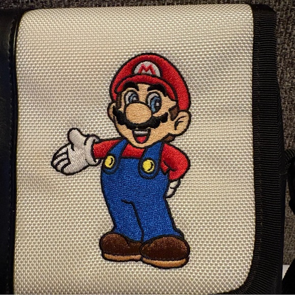 Nintendo DS Mario Carrying Case Bag Black Strap Pockets Buckle Zippered - Picture 2 of 9